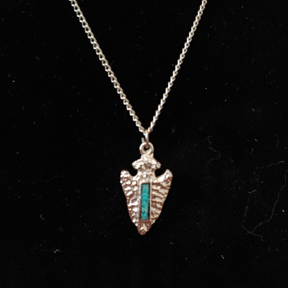 Boho Chic Arrowhead Necklace - Picture 2 of 5